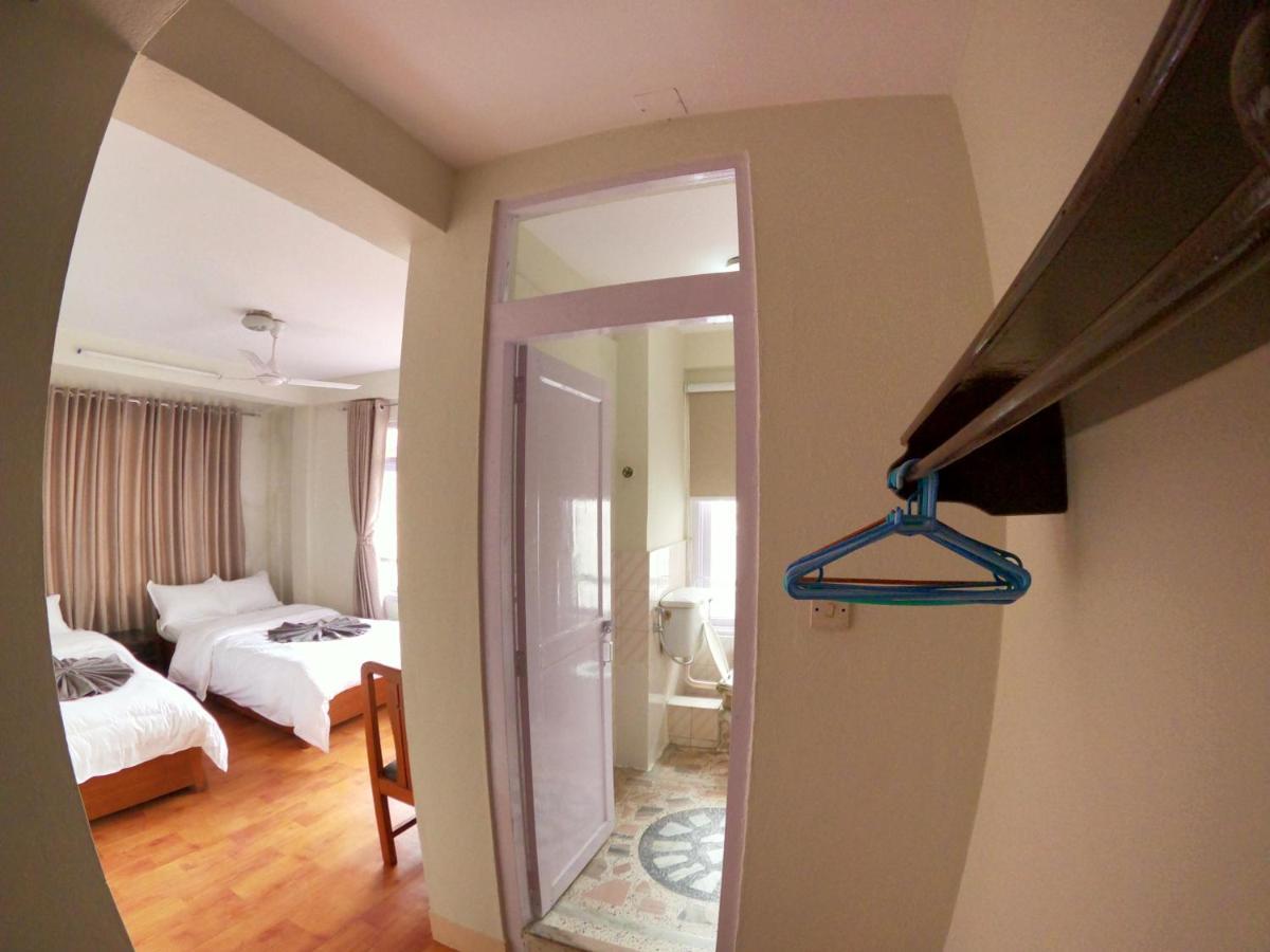 Om Tara Guest House Pvt Ltd Катманду Экстерьер фото
